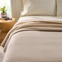 Better Homes and Gardens Super Soft Bed Blanket